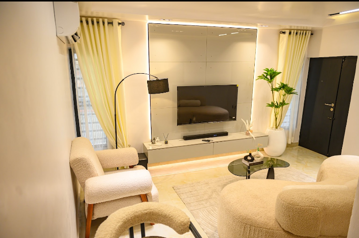 cheznouschezvouslagos apartment